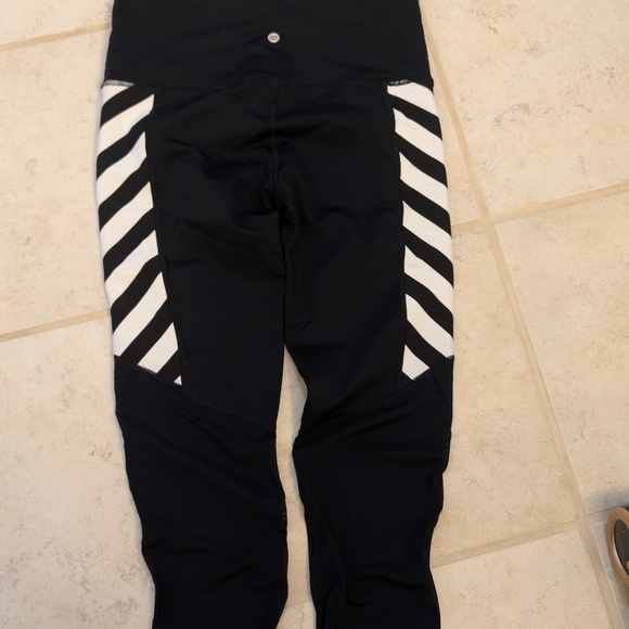 Vimmia Pants - Black and White Striped Leggings